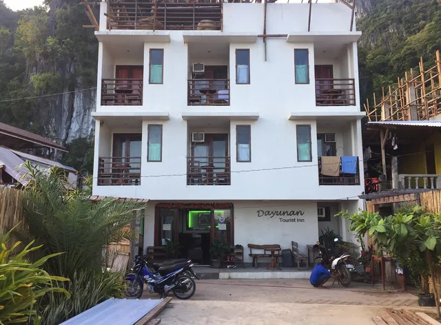 Dayunan Tourist Inn
