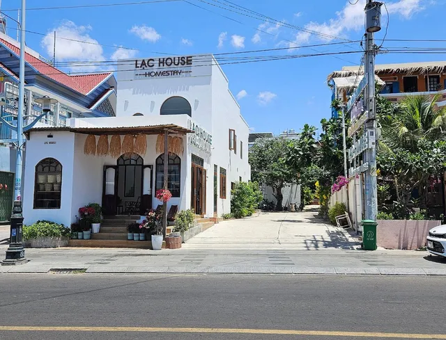 Lạc House Mui Ne