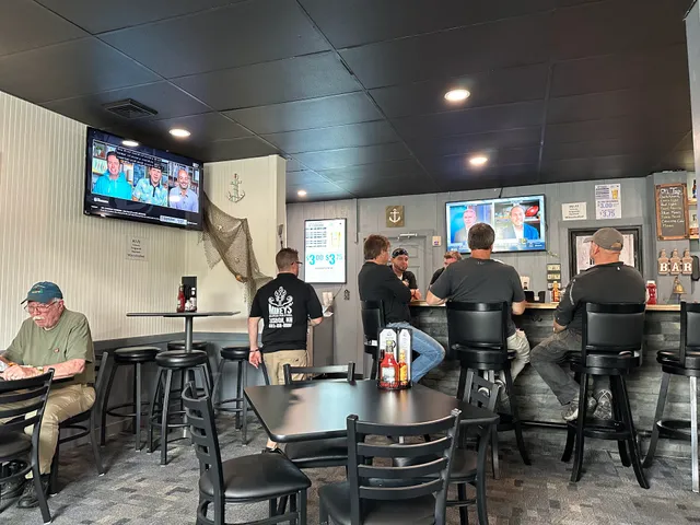 Mikeys' Seafood Pub & Grill