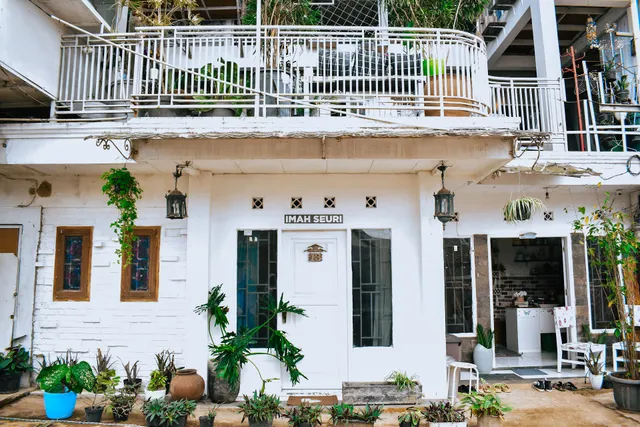 Imah Seuri by Kaya Rooms