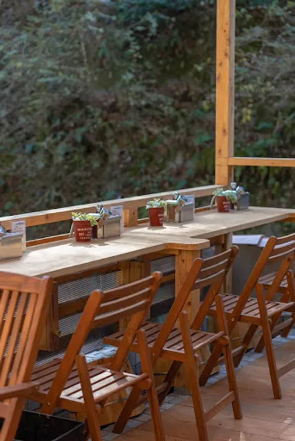 TEA HOUSE UxU （足湯カフェ）