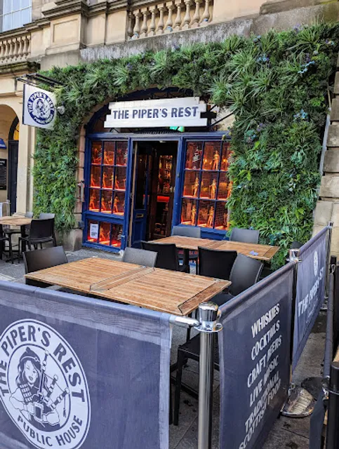 The Piper's Rest