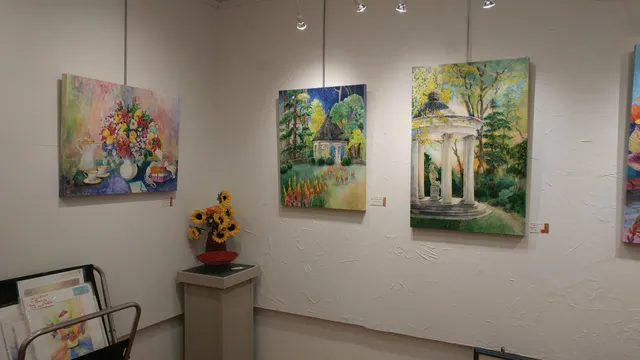 Brush Strokes Gallery