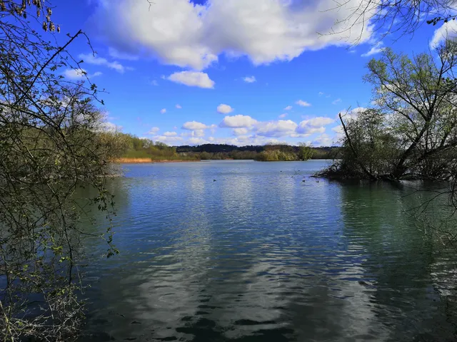 Little Marlow Lakes Country Park