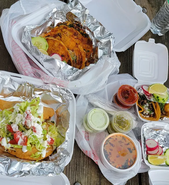 Victoria' Mexican Food Truck