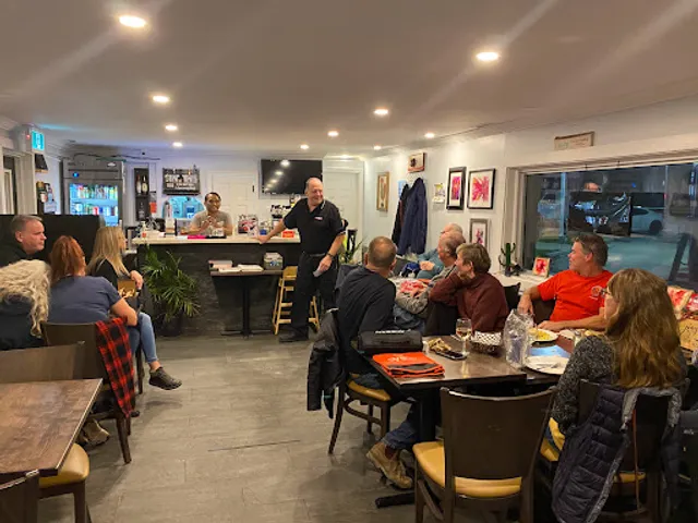 Ice House Restaurant