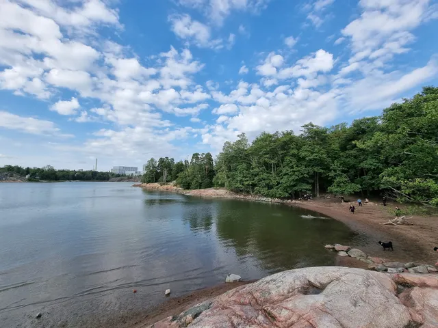 Rajasaari Koirapuisto