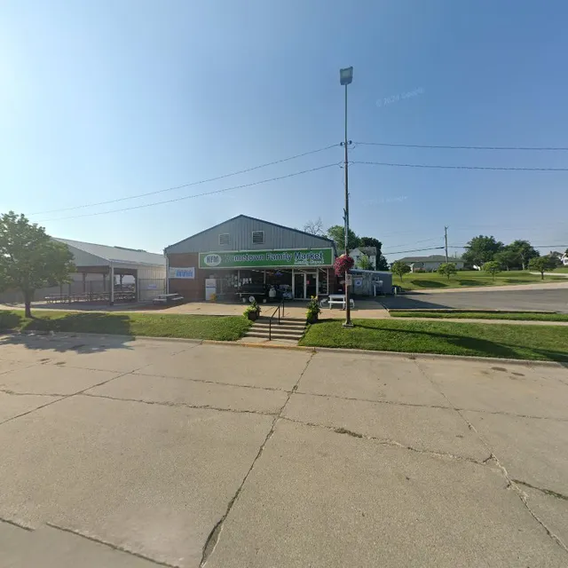 Hometown Family Market