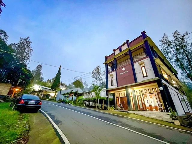 RedDoorz @ Hotel Huni Raya Bromo