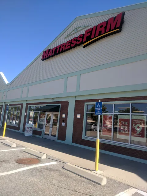Mattress Firm Cowesett Corners Shopping Center