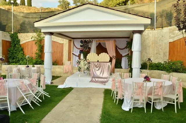 Defne Asya Garden Otel Kır Bahçesi Düğün Vip Balo Salonu Harbiye