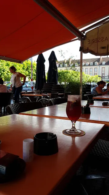 M.c. Maxime - VITRY LE FRANÇOIS