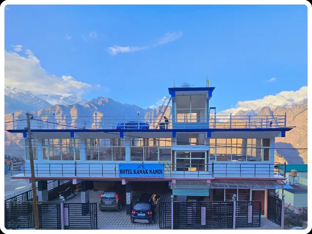 Hotel Kanak Nandi