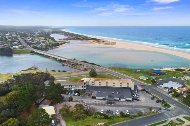 Scamander Beach Resort