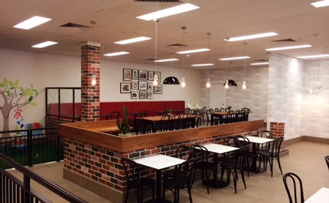 Pinjarra Bakery (Maddington)