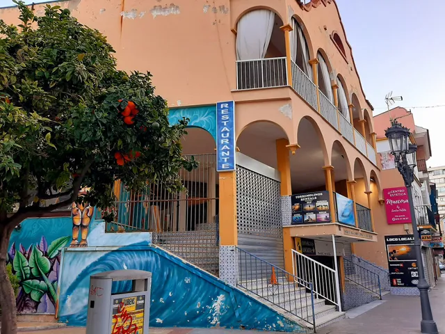 Balcon De San Miguel Shopping Center