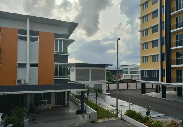 OYO Home 90187 Hello Kitty Homestay - Gated Sibu