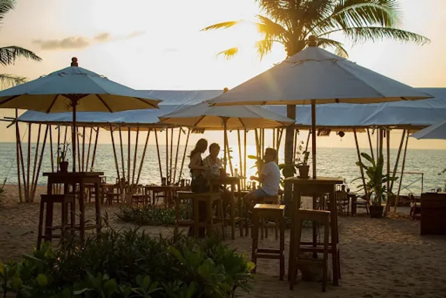 By The Sea Restaurant & Bar