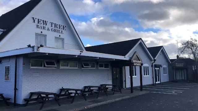 Yew Tree Bar & Restaurant