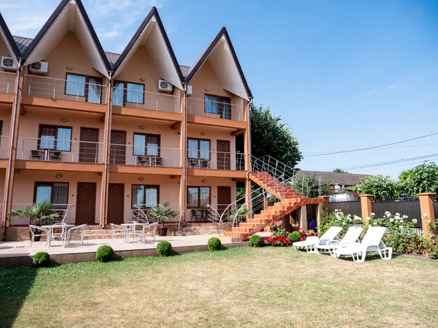 Casa Pelicanul Costinești