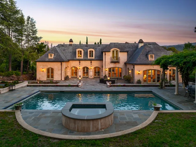 Los Altos Hills Chateau