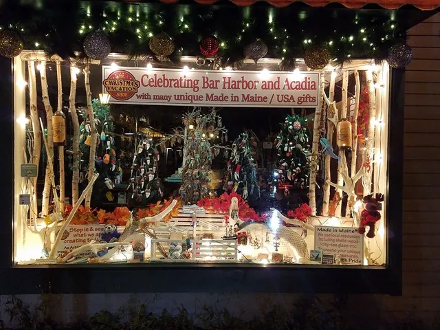 Christmas Vacation Shop