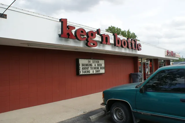 Keg'n Bottle East + Smokehouse (By-Pass)