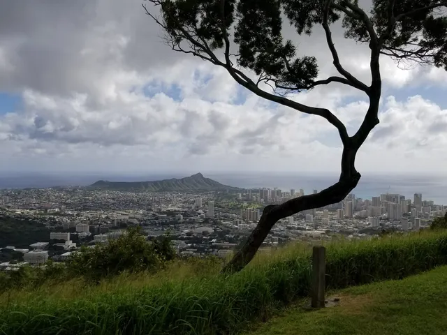 Kalaepohaku Park