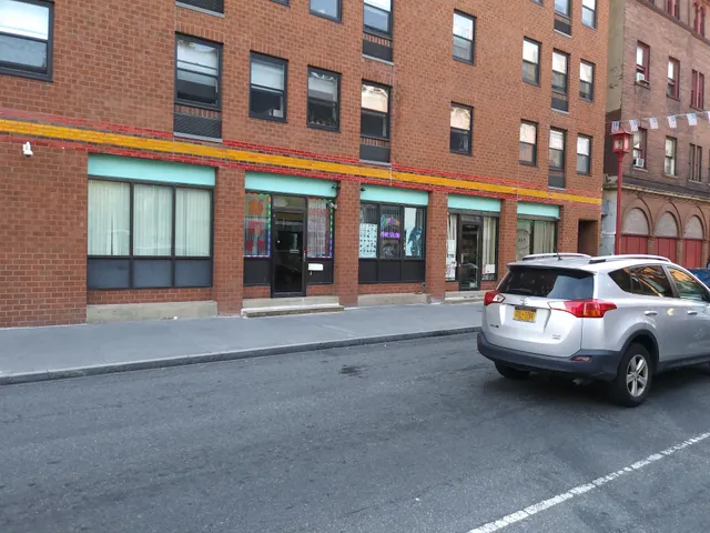 Rainbow Hair Styling Salon Inc