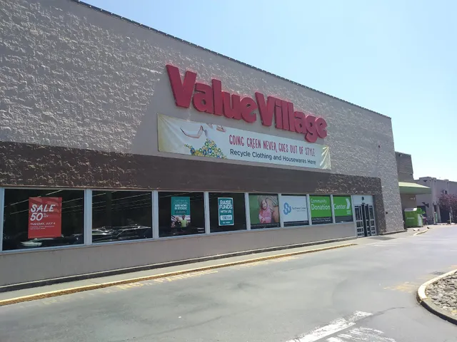 Parkway Square Shopping Center