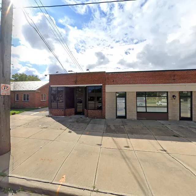 Xclusive restaurant and lounge