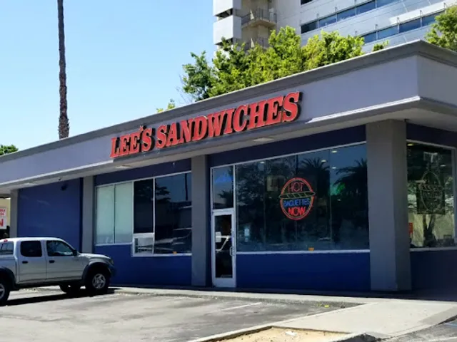 Lee's Sandwiches