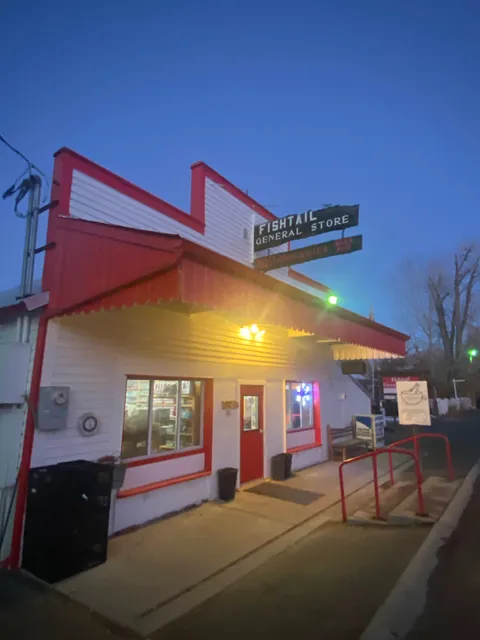 Fishtail General Store