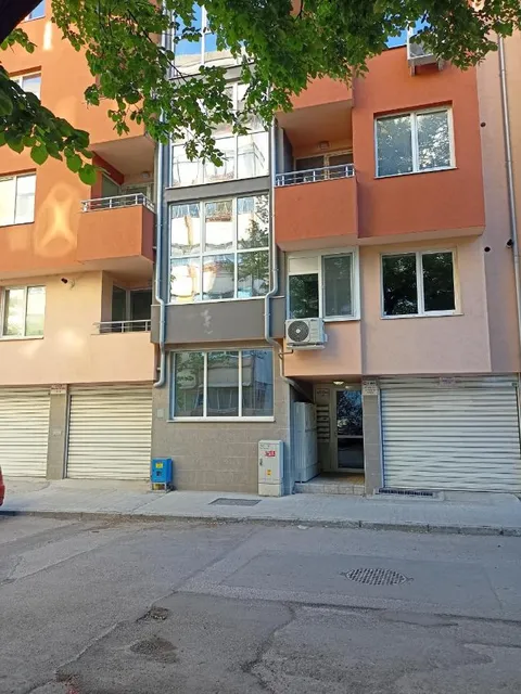 Апартамент за гости Стоянови / Stoyanovi Guest Apartment