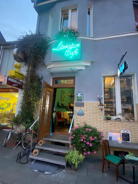 Literatur Café Khawaran