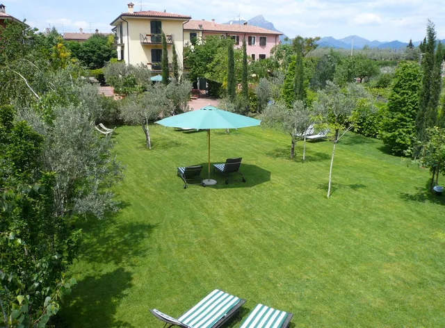 Albergo Alpino Snc Di Perotti Maria Teresa & C.