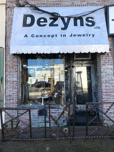 Dezyns Ltd