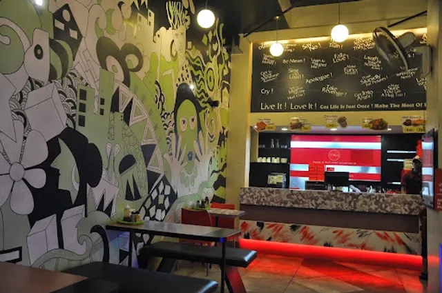 Mauj Restaurant-Cafe