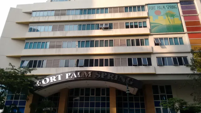 Fort Palm Spring Condominium