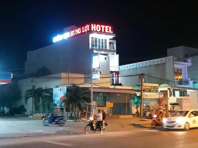 Khách sạn Hưng Lợi