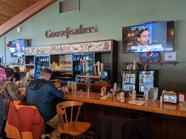 Goosefeathers Pub