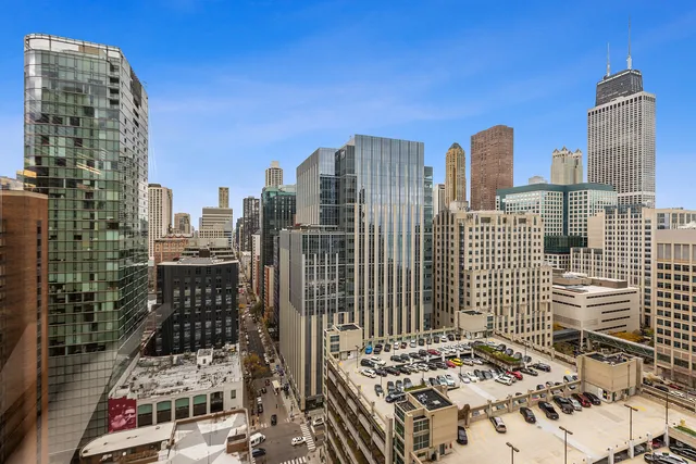 Arrive Streeterville