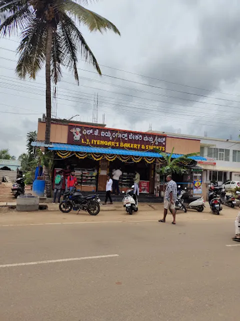 L.J. IYENGAR'S BAKERY & SWEETS