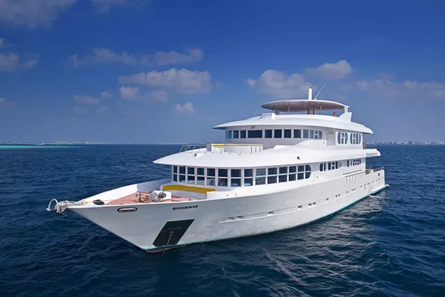 Blue Horizon Maldives - Maldives Liveaboards - Maldives Travel Agency