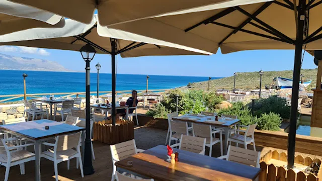 seaside wine club restaurant