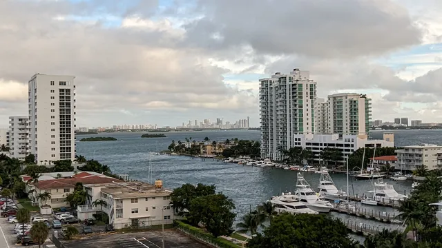 Bayshore Yacht & Tennis Club