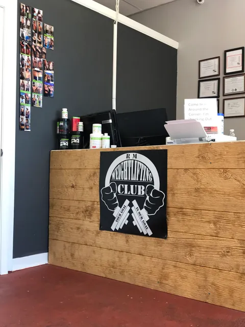 RM Weightlifting Club