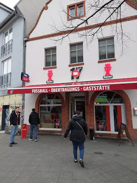 Tusches Kick and Rush