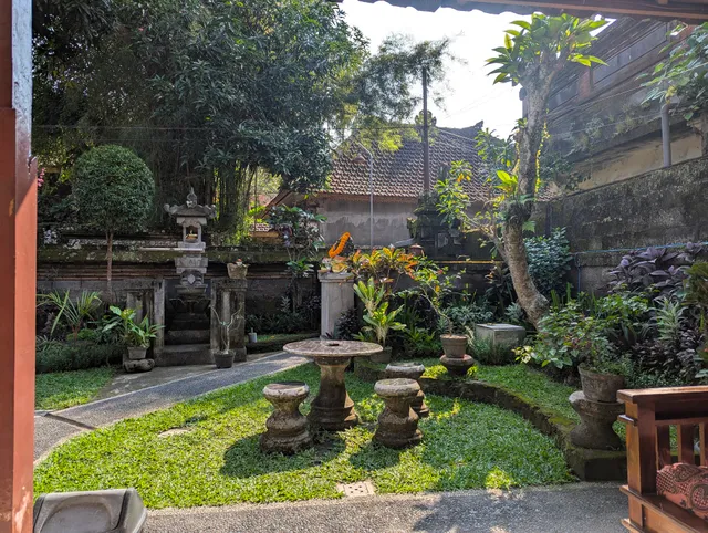 jero di bisma hostel