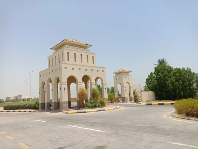 Golden Tulip Dana Bay Resort